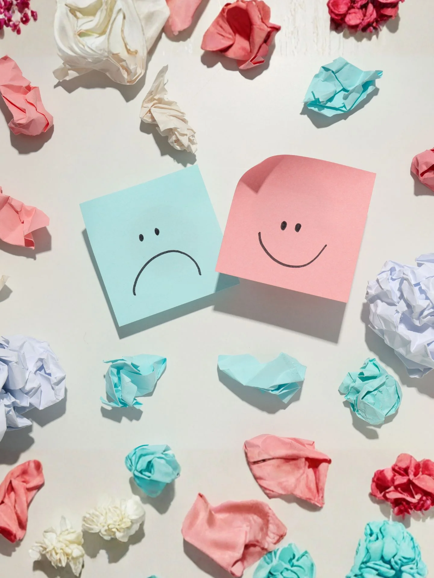 Post Its Smiley lachend und traurig - Symbol für Nein sagen lernen